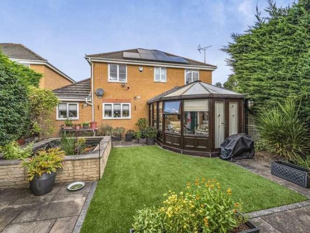 House for sale in Easthampstead, Bracknell