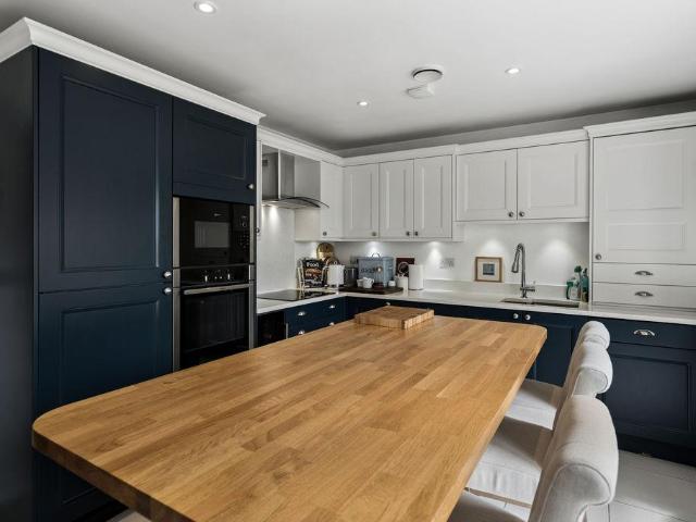 House for sale in Lunnon, Buckinghamshire