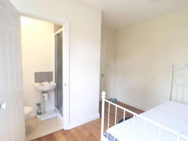 House for sale in Chesterton, Arbury