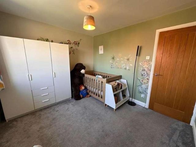 House for sale in Hut Green, Eggborough