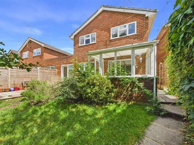 House for sale in Greater London