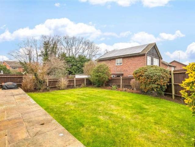 House for sale in Broadwater, Shephall