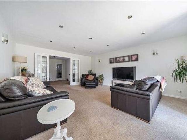 House for sale in Perryfields, West Sussex