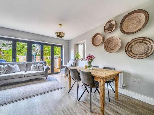 House for sale in The Butts, Kent