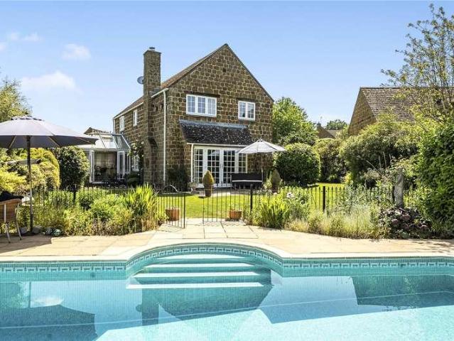 House for sale in Clifton, Evershot