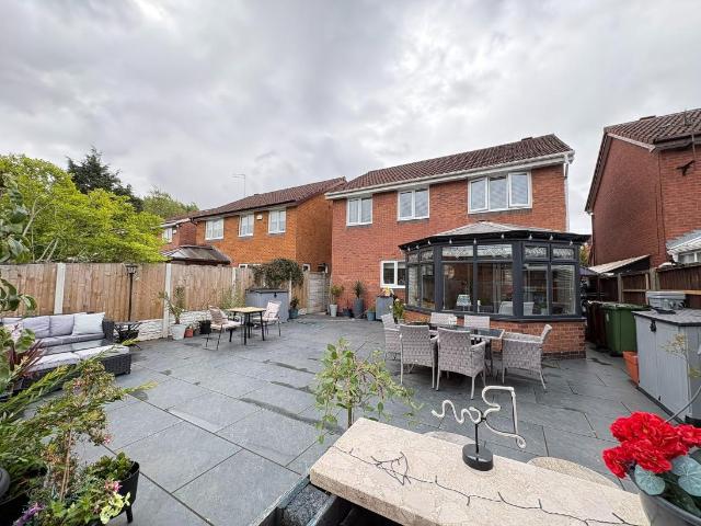 House for sale in Kennessee Green, Sefton