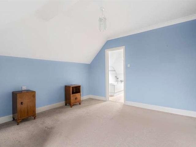 House for sale in Marehill, Horsham