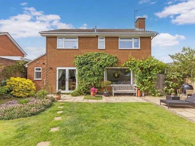 House for sale in Windsor, Furze Platt House for sale in Windsor, Furze Platt