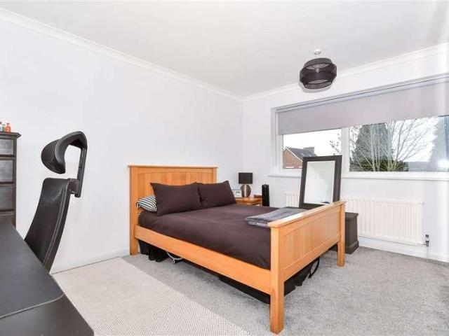 House for sale in Midway, Kent
