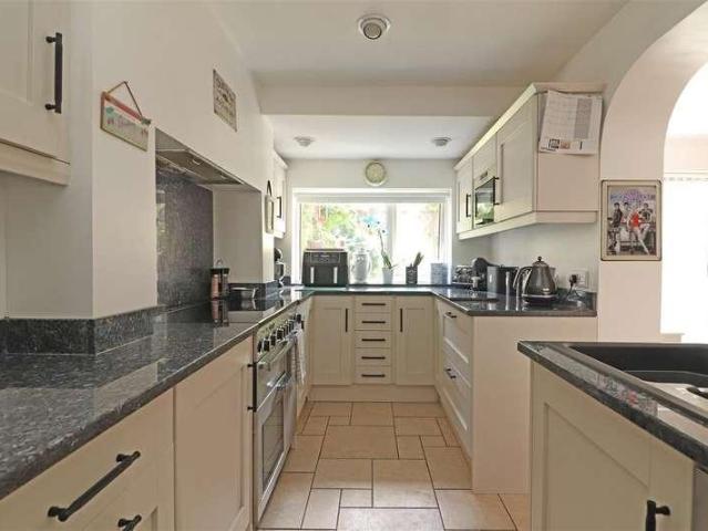 House for sale in Red Hill, Surrey