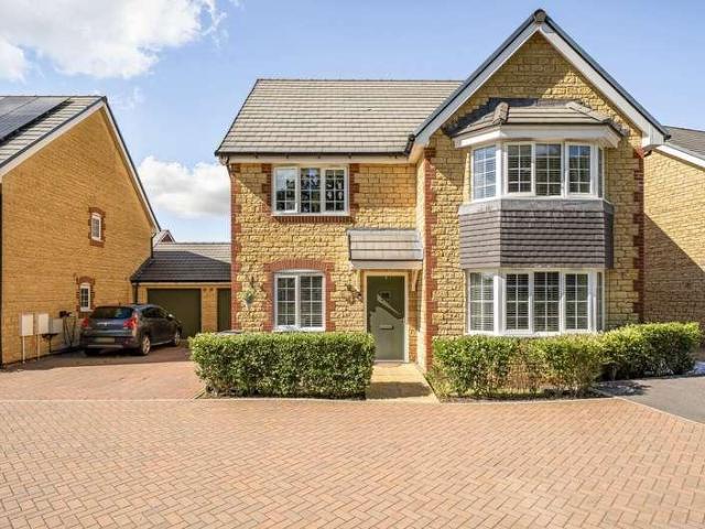 House for sale in Great Faringdon, Dromore