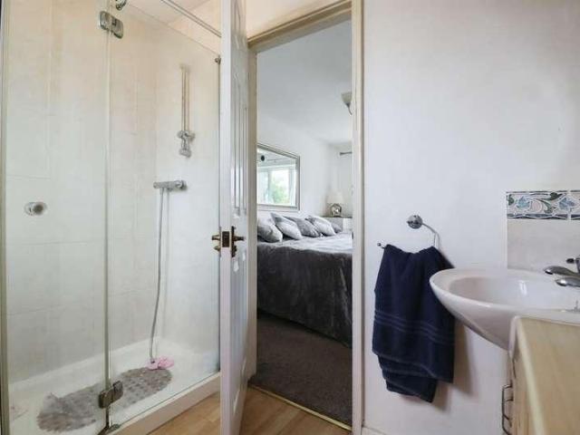 House for sale in Sully, Wales