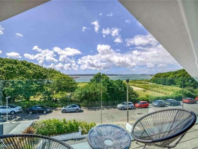 House for sale in Parkstone, Poole