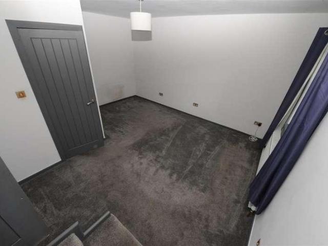 House for sale in Baildon, West Yorkshire