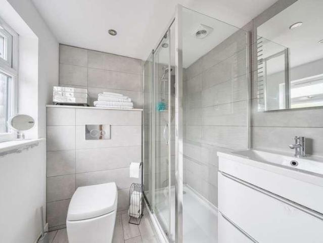 House for sale in Feckenham, City Of Bristol