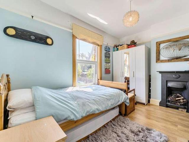 House for sale in Wealdstone, Greater London