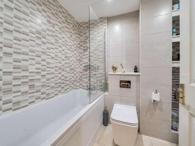 House for sale in Shortlands, Greater London
