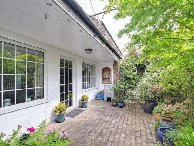 House for sale in Wittersham, Bridgefield