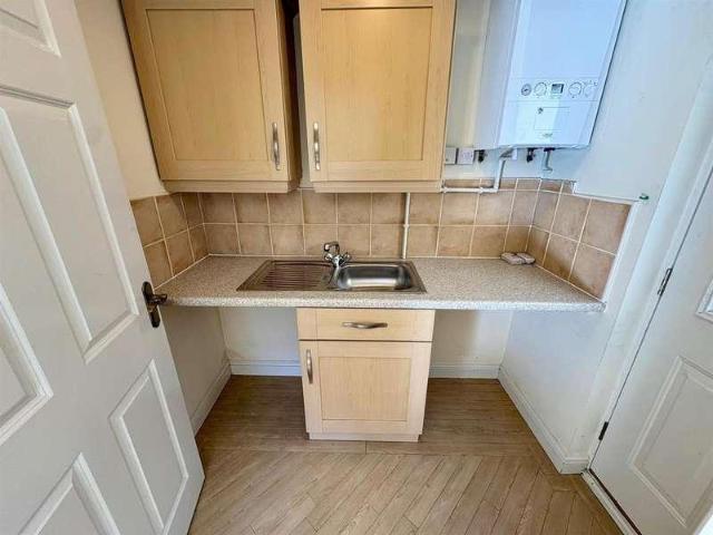 House for sale in Broad Folds, Bradford