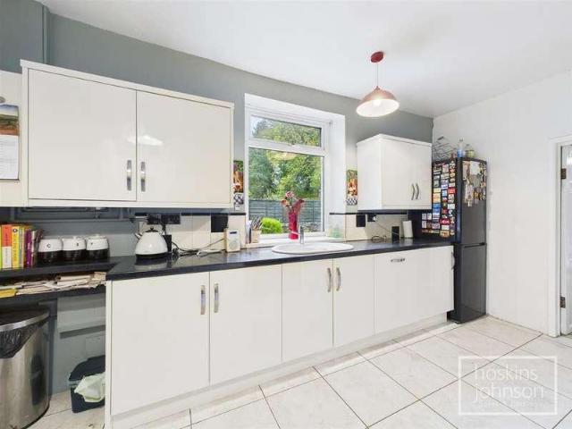 House for sale in Pontypridd, Wales