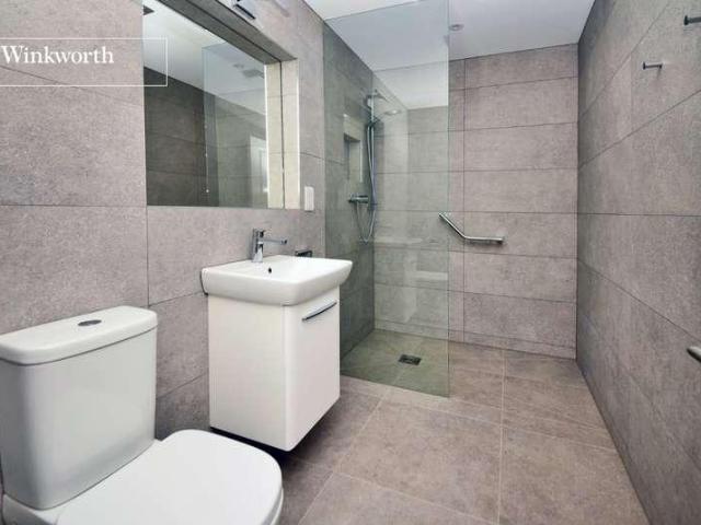 House for sale in Greater London