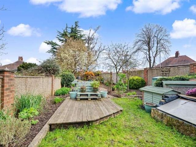 House for sale in Attenborough, East Midlands