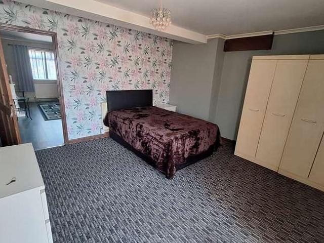 House for sale in Camp Hill
