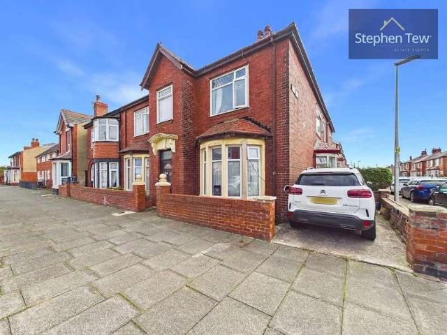 House for sale in Squires Gate