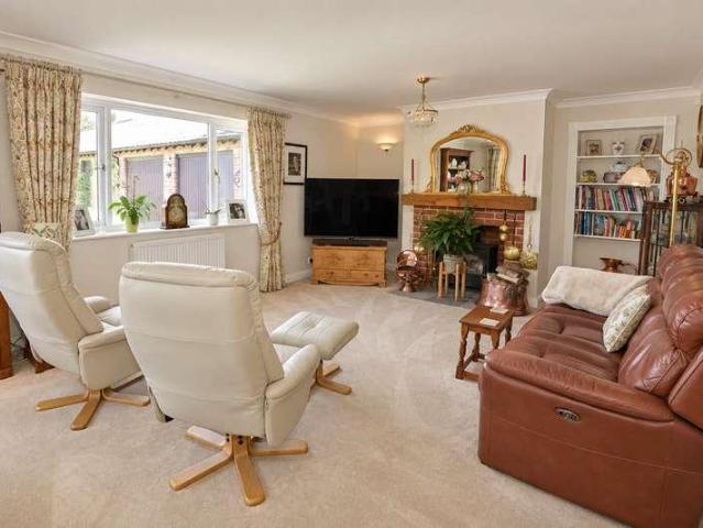 House for sale in Lover, Redlynch