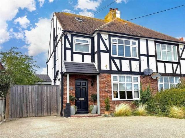 House for sale in South Tankerton, The Bridge