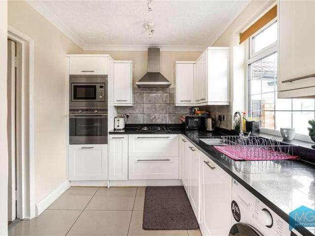 House for sale in Whetstone, Greater London
