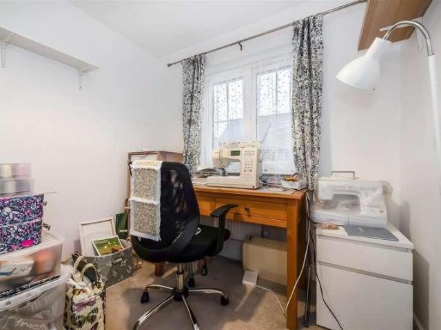 House for sale in Aldingbourne, Clapham