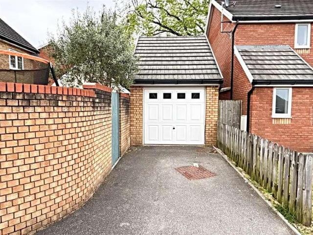House for sale in Hawthorn, Church Village