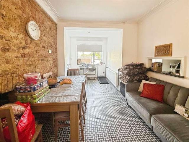 House for sale in Alton Barnes, Essex