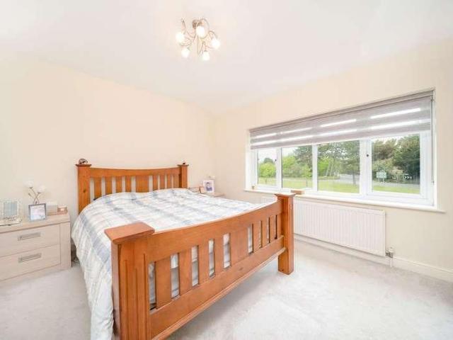House for sale in Britwell, Slough