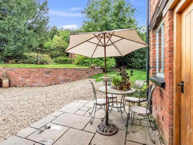 House for sale in Coombelake, Budlake