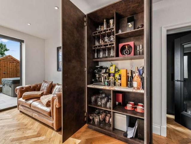 House for sale in Dudlow's Green, Appleton Thorn
