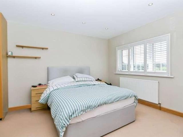 House for sale in Treoes, Wales