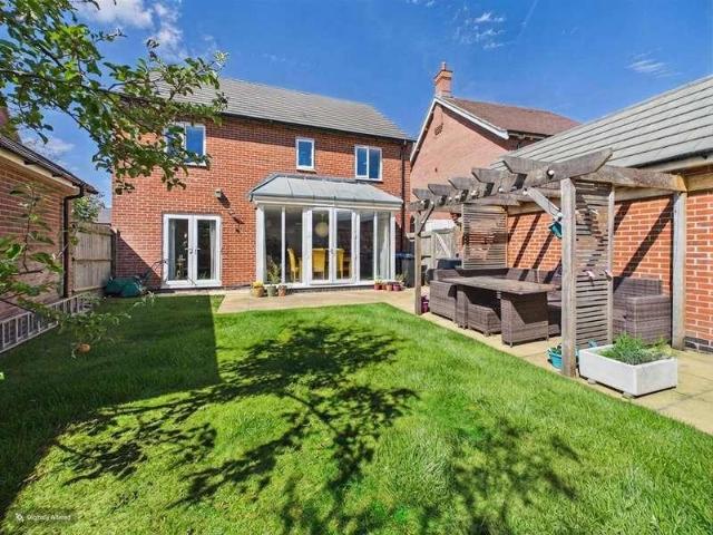 House for sale in Stanford On Avon, Leicestershire