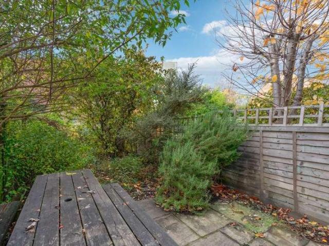House for sale in St Thomas', The Slade