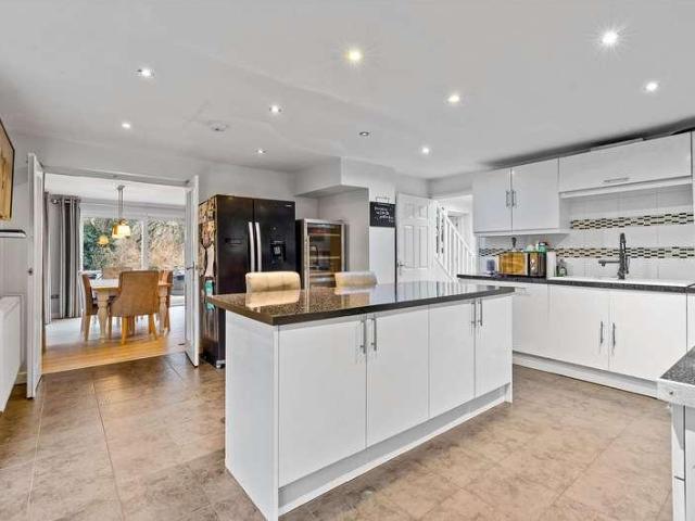 House for sale in Allesley Park, Allesley