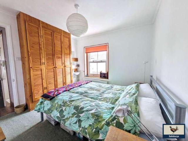 House for sale in Weir Quay, Devon