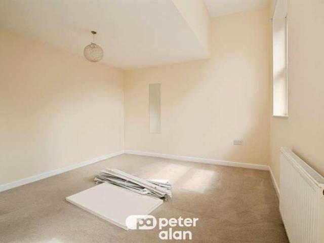 House for sale in Plasnewydd, Falcon Lodge