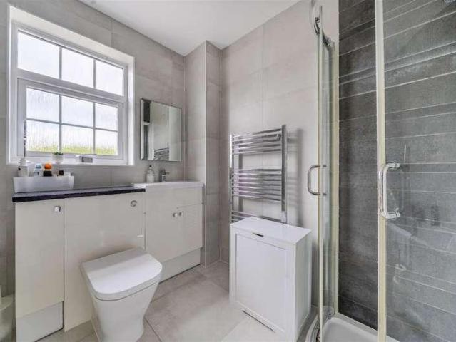 House for sale in Winnersh