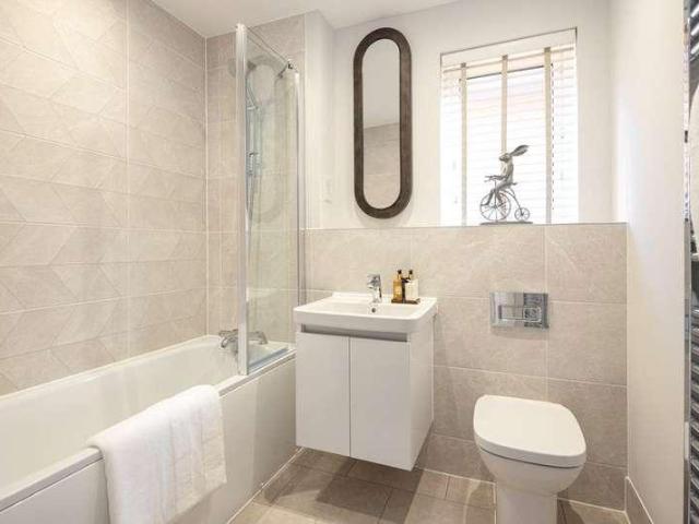 House for sale in Finchampstead