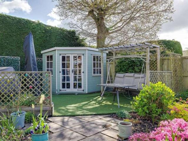 House for sale in Guilden Sutton