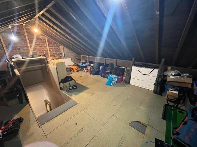 House for sale in Primley Park, Alwoodley