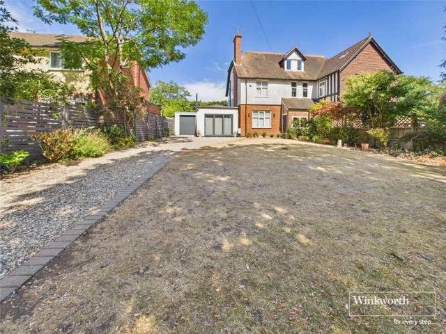 House for sale in Mortimer, West Berkshire