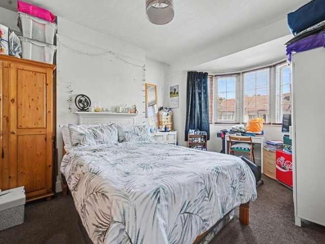 House for sale in Dollis Hill, Greater London
