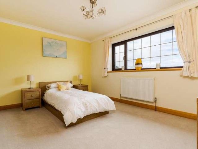 House for sale in Groes-faen, Wales